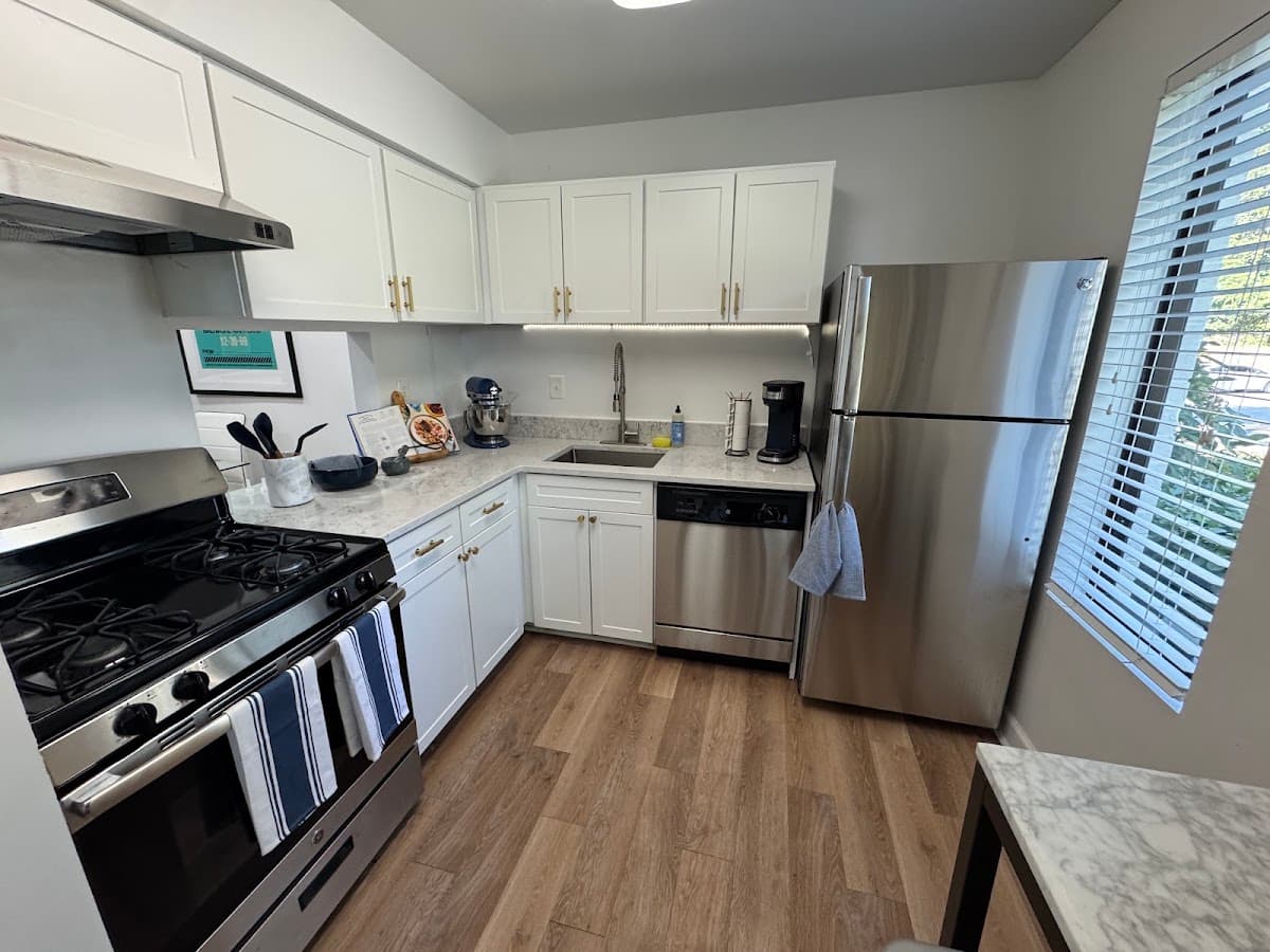 Cedar Place Apartments — photo 2
