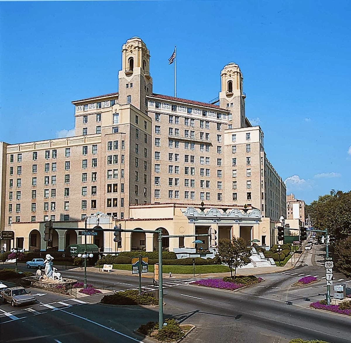 The Arlington Resort Hotel & Spa — photo 1