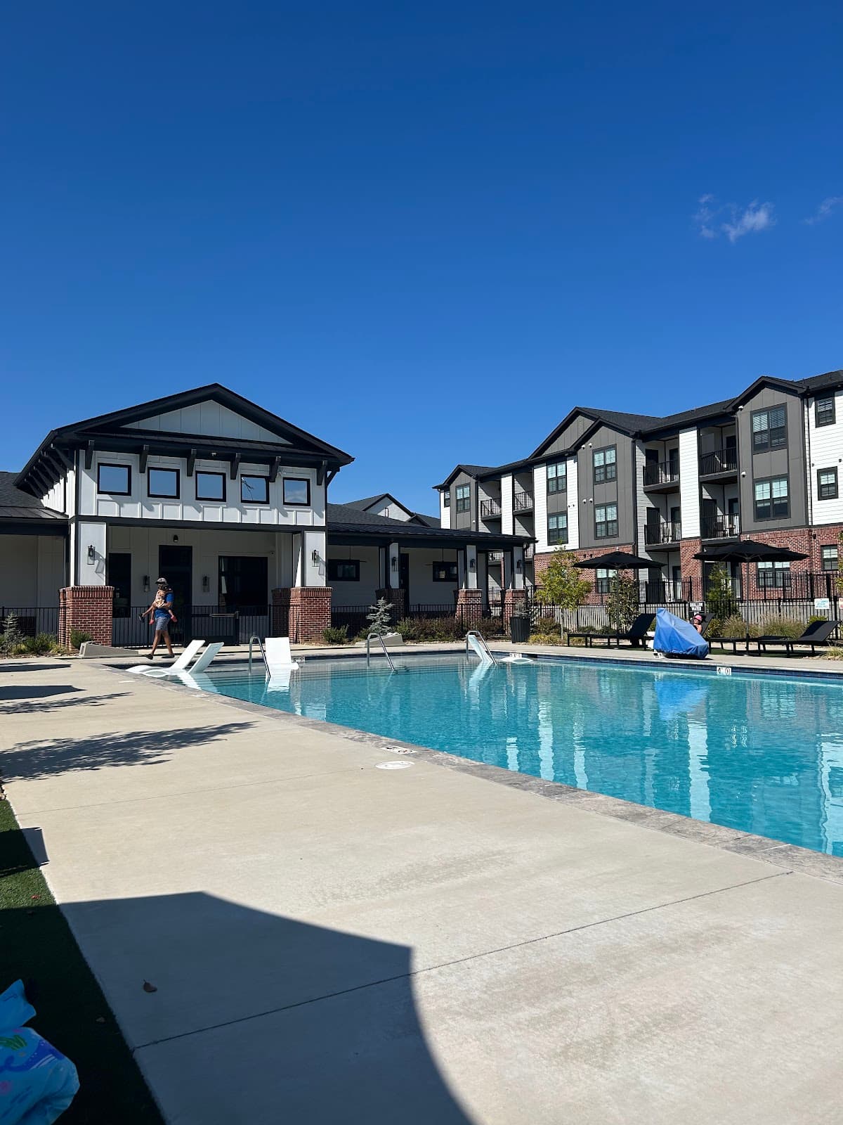 Evolve Huntersville Apartment Homes — photo 4