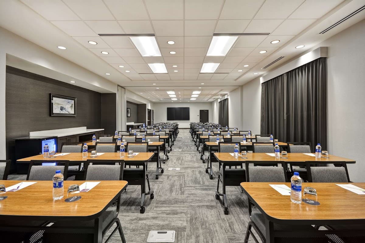 Hyatt Place Fresno — photo 5