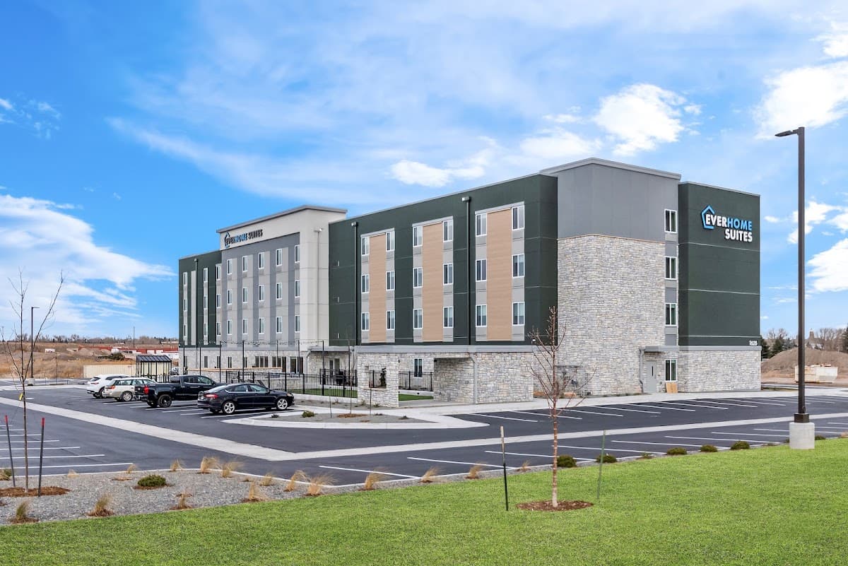 Everhome Suites Cheyenne