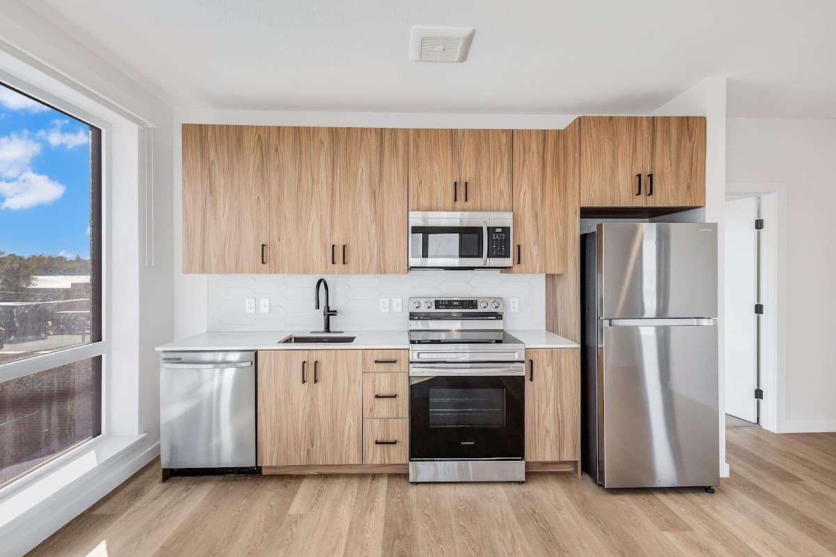 Oso Apartments — photo 3