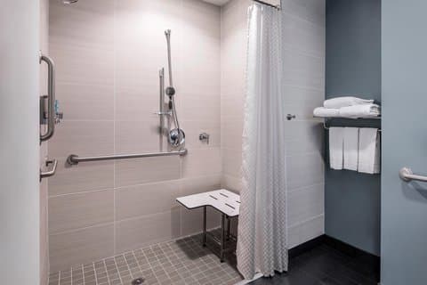 Aloft by Marriott Charlotte Ballantyne — photo 4