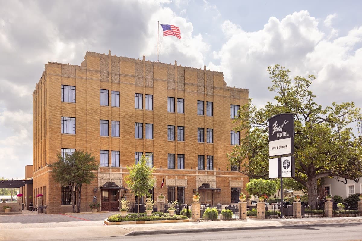 The Faust Hotel