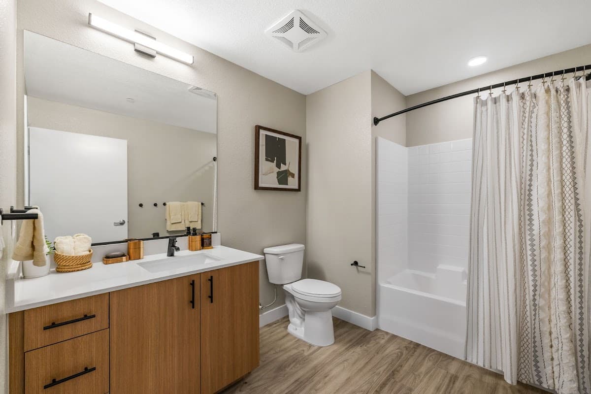 The Hayley Luxury Apartments — photo 4
