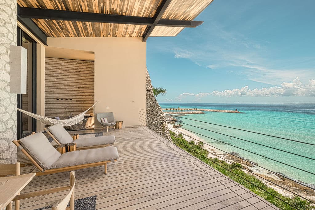 La Casa de la Playa by Xcaret