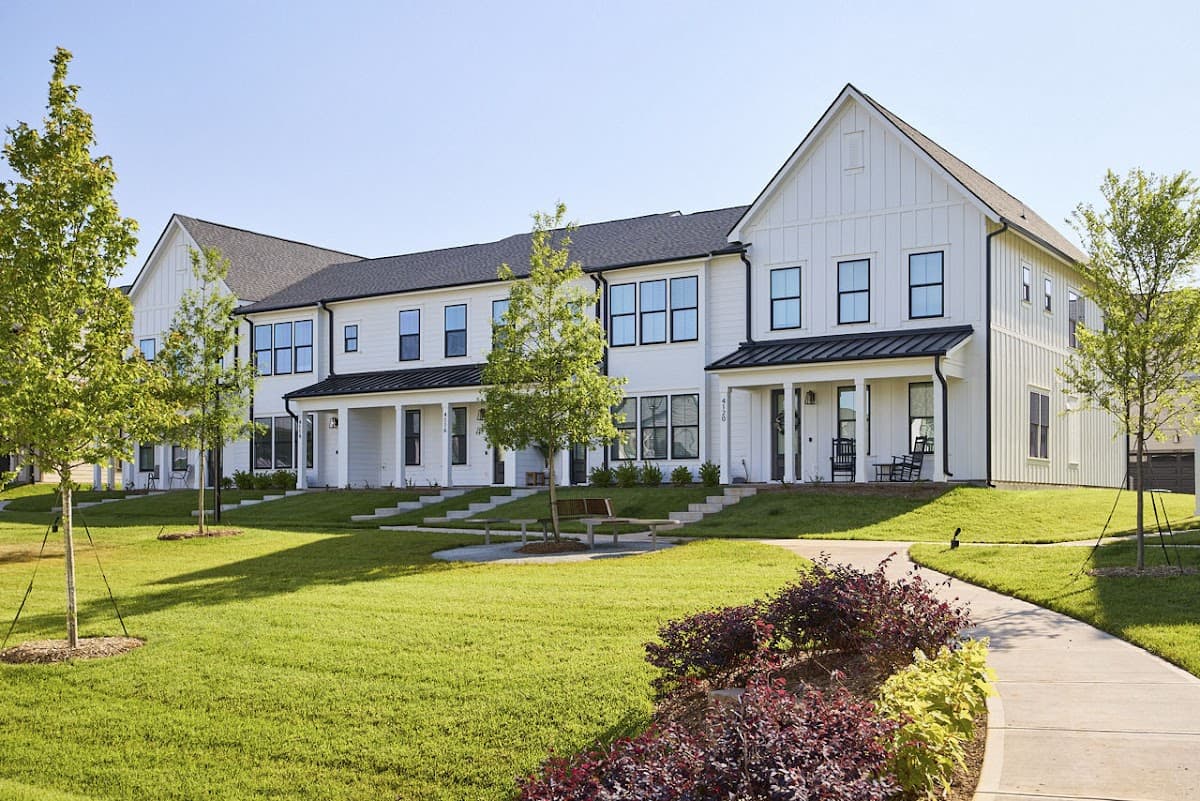 HARMON Jefferson Village by Crescent Communities — photo 2