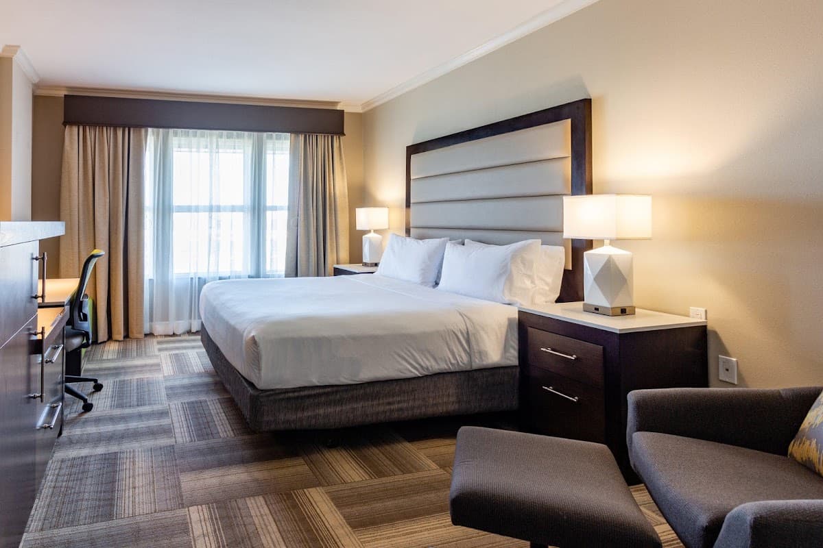 Holiday Inn Express Savannah-Historic District by IHG — photo 2