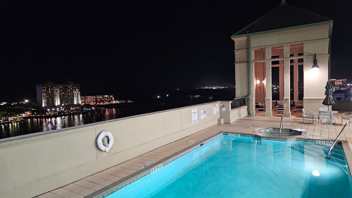 Holiday Inn Express Savannah-Historic District by IHG — photo 3