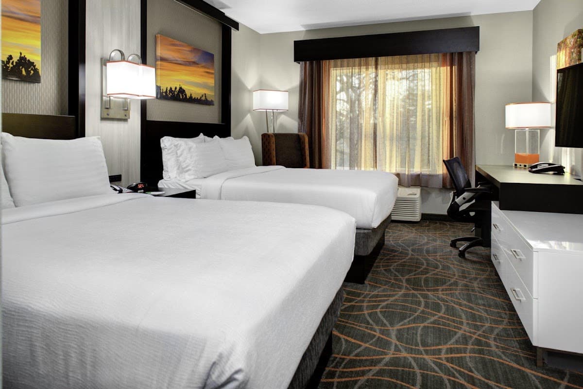 Holiday Inn Windsor - Wine Country by IHG — photo 2