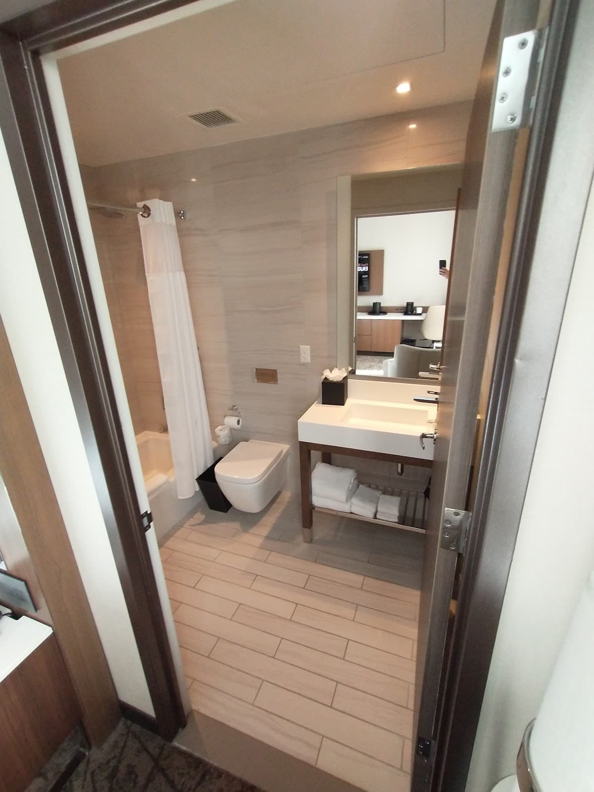 Courtyard by Marriott New York Manhattan/Midtown West — photo 3