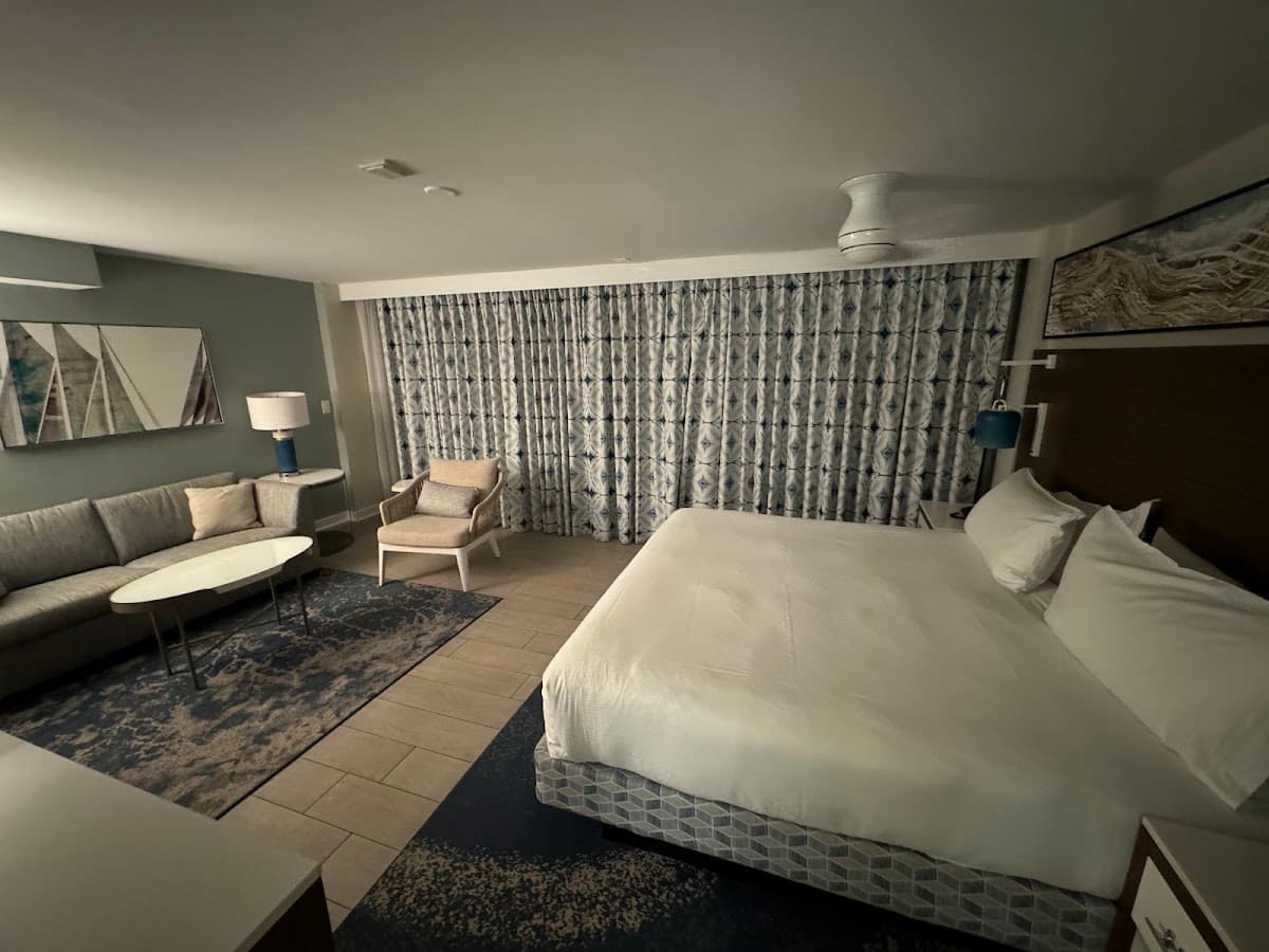 The Reach Key West, Curio Collection by Hilton — photo 2