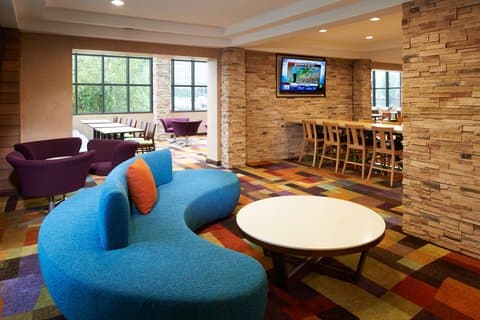 Fairfield by Marriott Inn & Suites Indianapolis East — photo 5