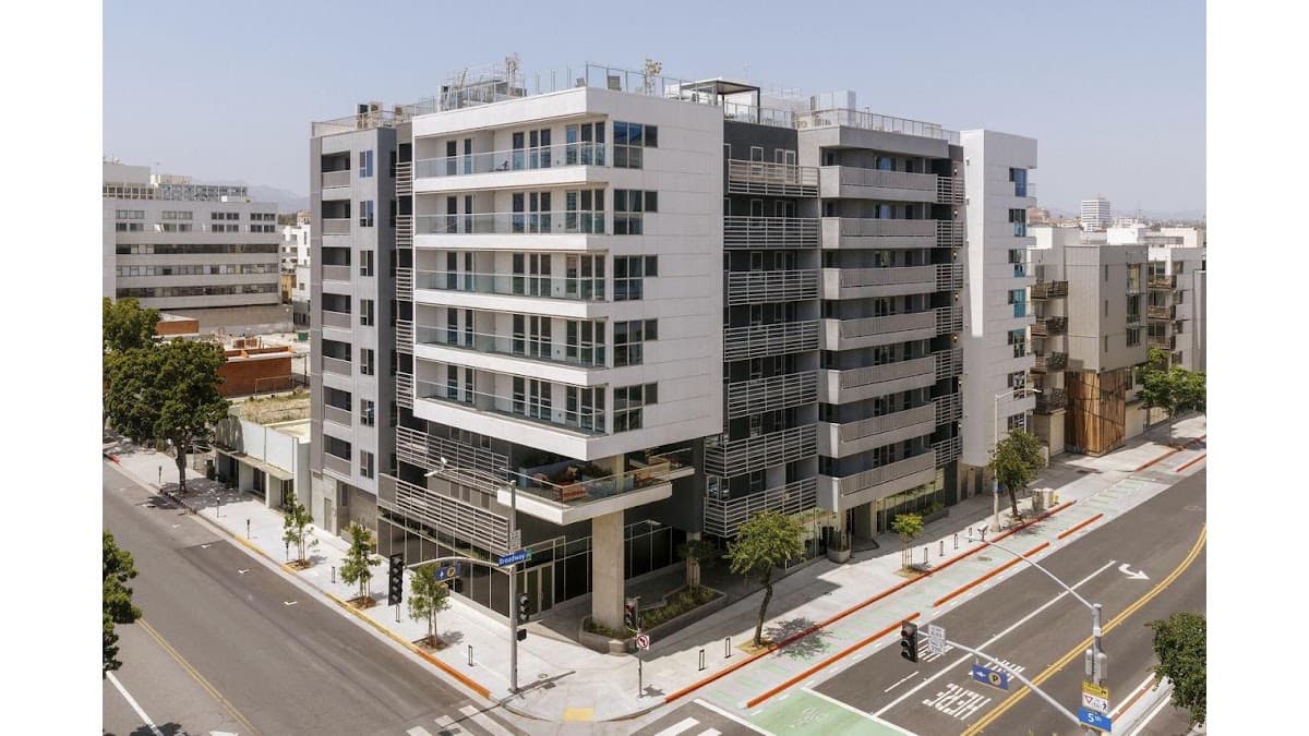 The Santa Monica Collection - 501 Broadway