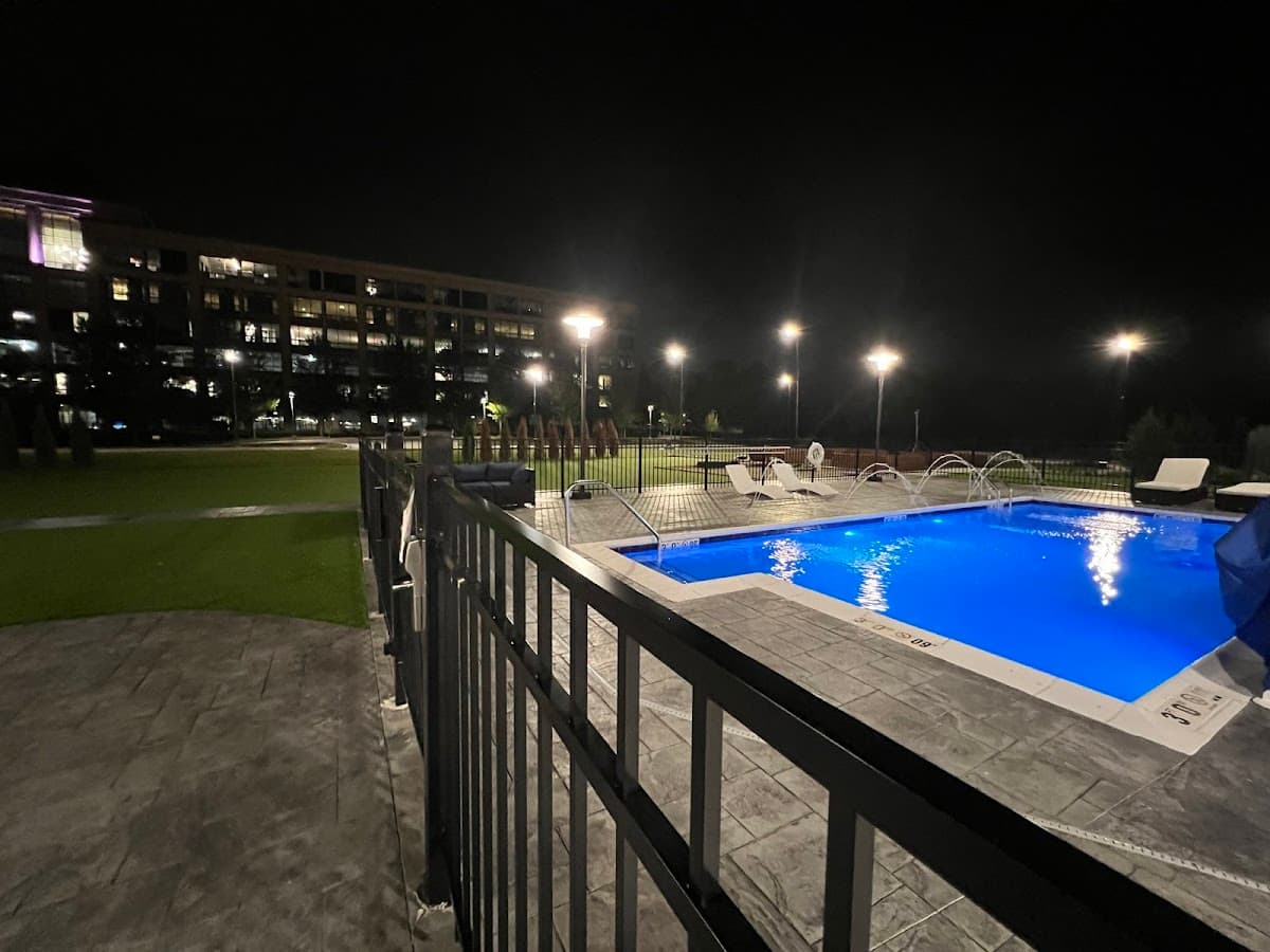Holiday Inn Express & Suites Chicago Schaumburg by IHG — photo 3