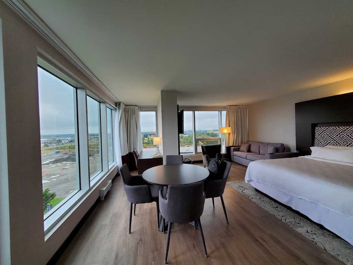 Four Points by Sheraton Lévis Convention Centre — photo 2