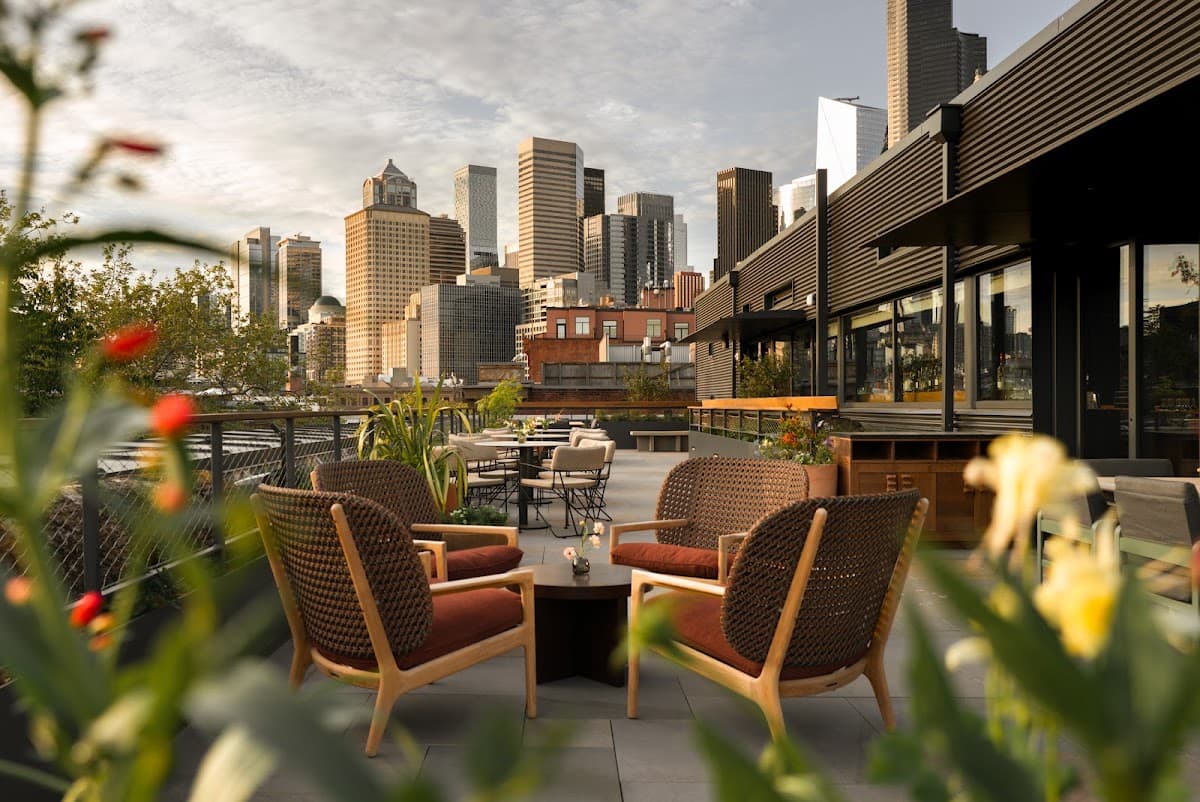 Populus Seattle