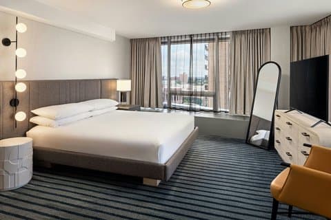 Sheraton Minneapolis Downtown Convention Center — photo 2