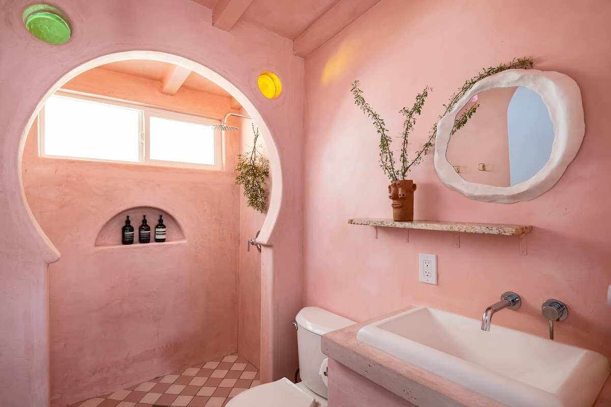 The Meltdown - Airbnb & Lodging in Joshua Tree, CA — photo 3