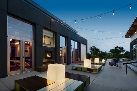 Aloft by Marriott San Francisco Airport — photo 1