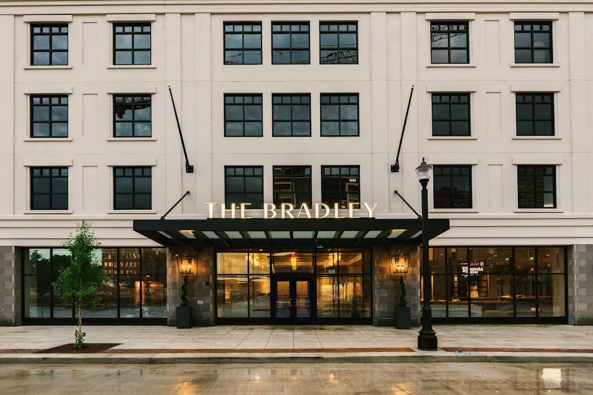 The Bradley — photo 4