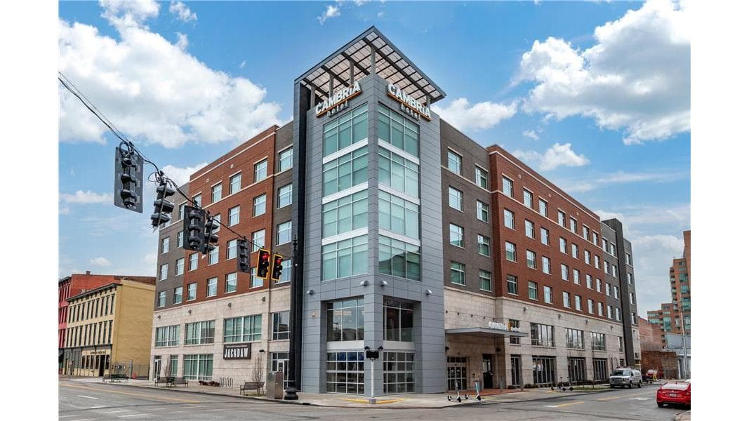 Cambria Hotel Louisville Downtown-Whiskey Row