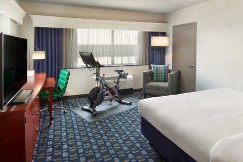 Courtyard by Marriott Arlington Crystal City/Reagan National Airport — photo 4