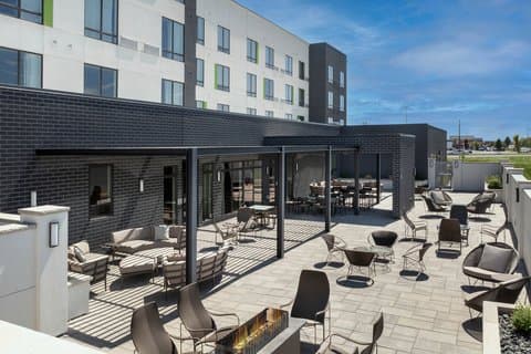 Courtyard by Marriott Fargo — photo 5