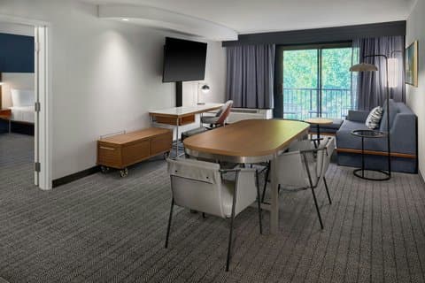 Courtyard by Marriott Kansas City Shawnee — photo 5