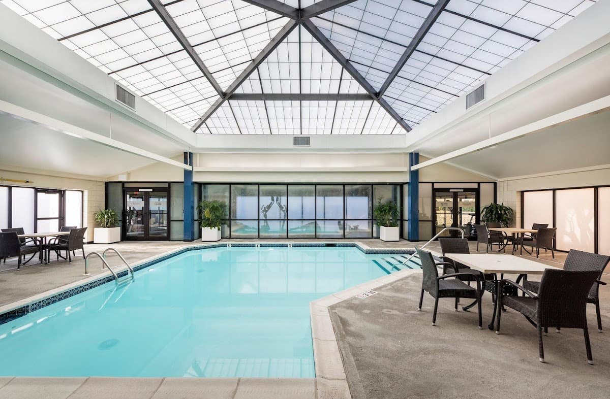 Crowne Plaza Providence-Warwick (Airport) by IHG — photo 3