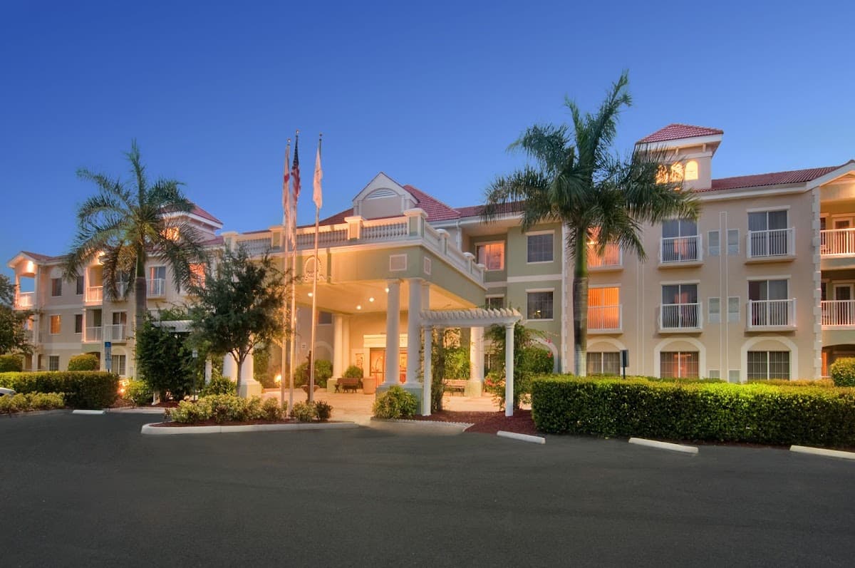 DoubleTree Suites by Hilton Hotel Naples