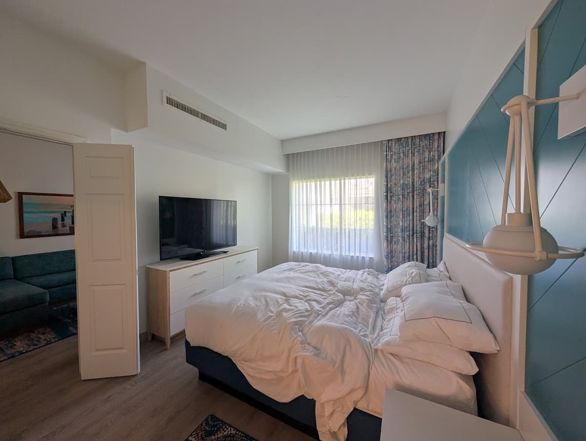 DoubleTree Suites by Hilton Hotel Naples — photo 2