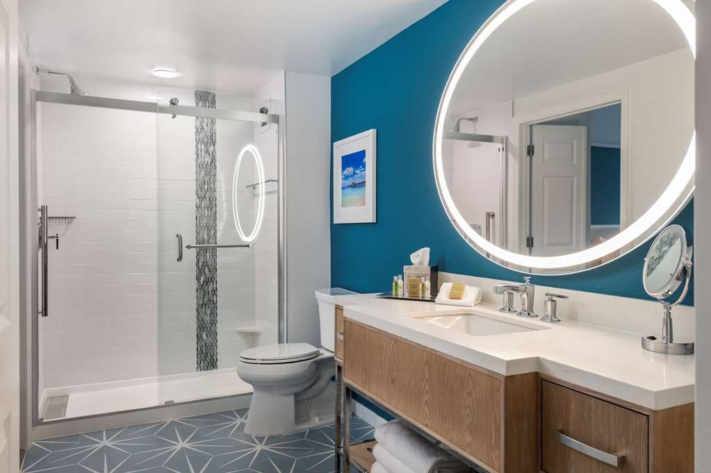 DoubleTree Suites by Hilton Hotel Naples — photo 4
