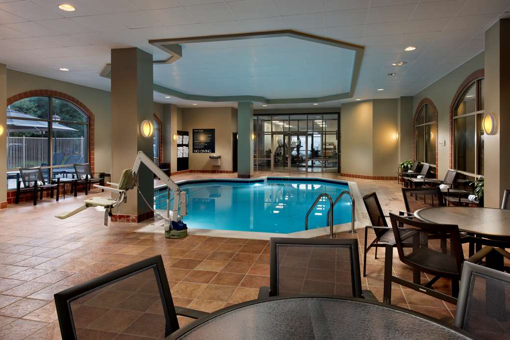 Embassy Suites by Hilton Dulles Airport — photo 3