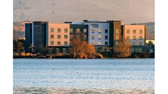 Fairfield by Marriott Inn & Suites Klamath Falls — photo 5