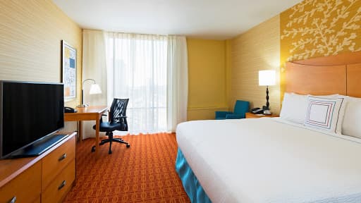 Fairfield by Marriott Inn & Suites Louisville Downtown — photo 2