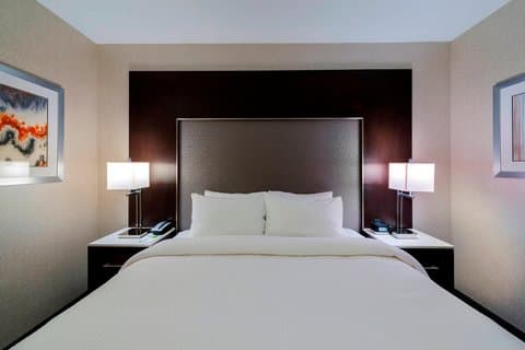 Fairfield by Marriott Inn & Suites Boston Cambridge — photo 4