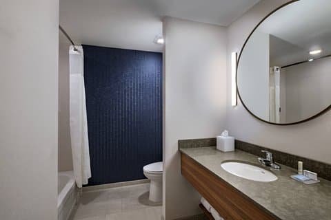Fairfield by Marriott Inn & Suites St. Louis Downtown — photo 3