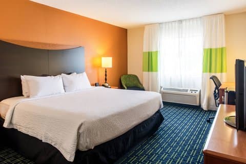 Fairfield by Marriott Inn & Suites Canton — photo 2