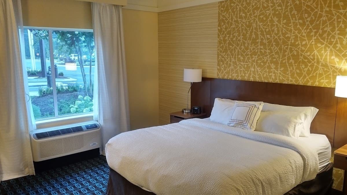Fairfield by Marriott Inn & Suites Charlotte Airport — photo 2