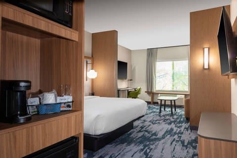 Fairfield by Marriott Inn & Suites Medford — photo 2