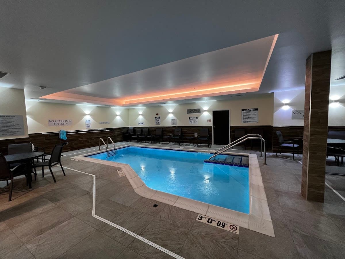 Fairfield by Marriott Inn & Suites Milwaukee Brookfield — photo 3