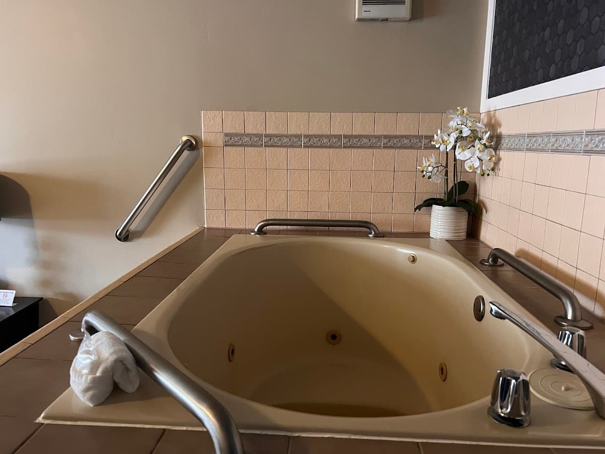 Golden Haven Spa LLC — photo 4