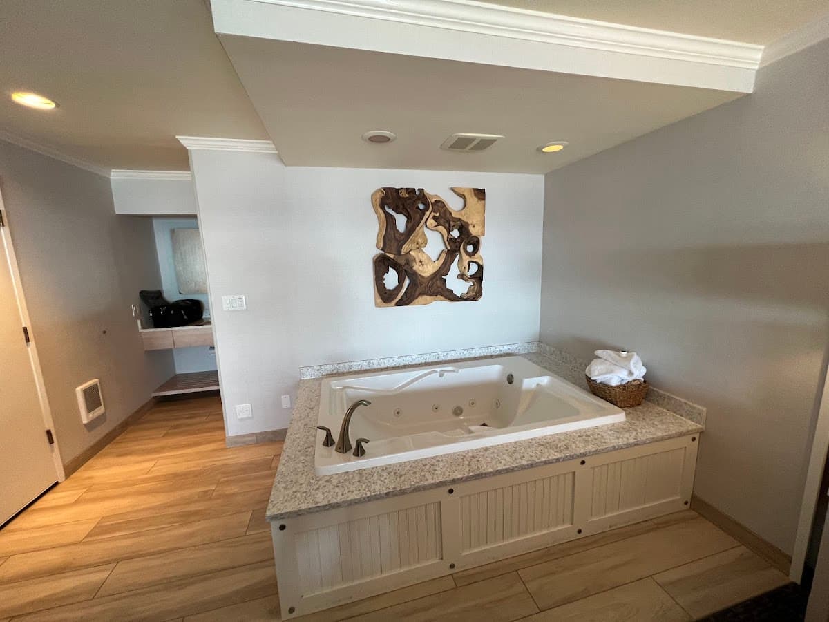 Hallmark Resort & Spa Cannon Beach — photo 4