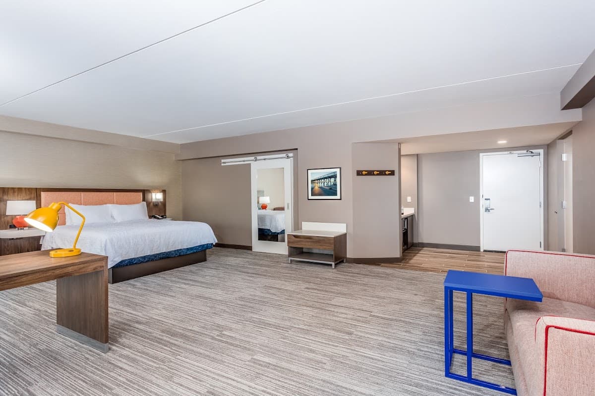 Hampton Inn & Suites Kittery-Portsmouth — photo 2