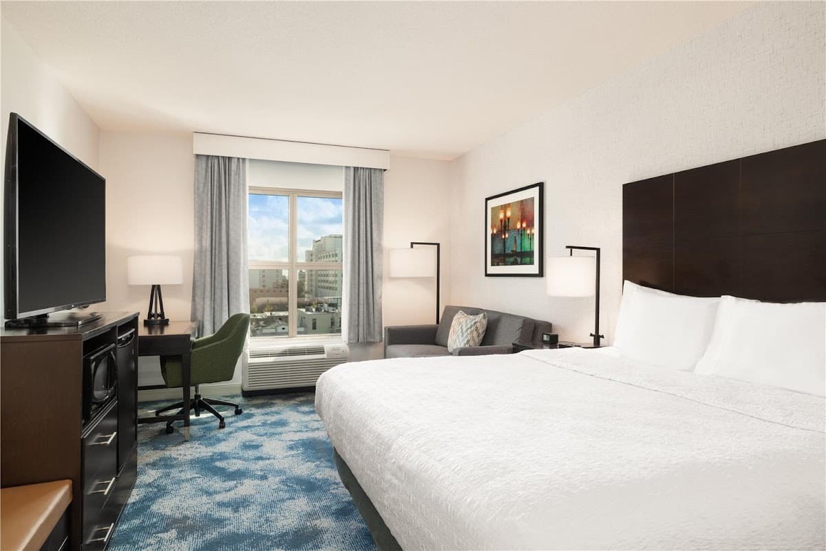 Hampton Inn & Suites Baton Rouge Downtown — photo 4