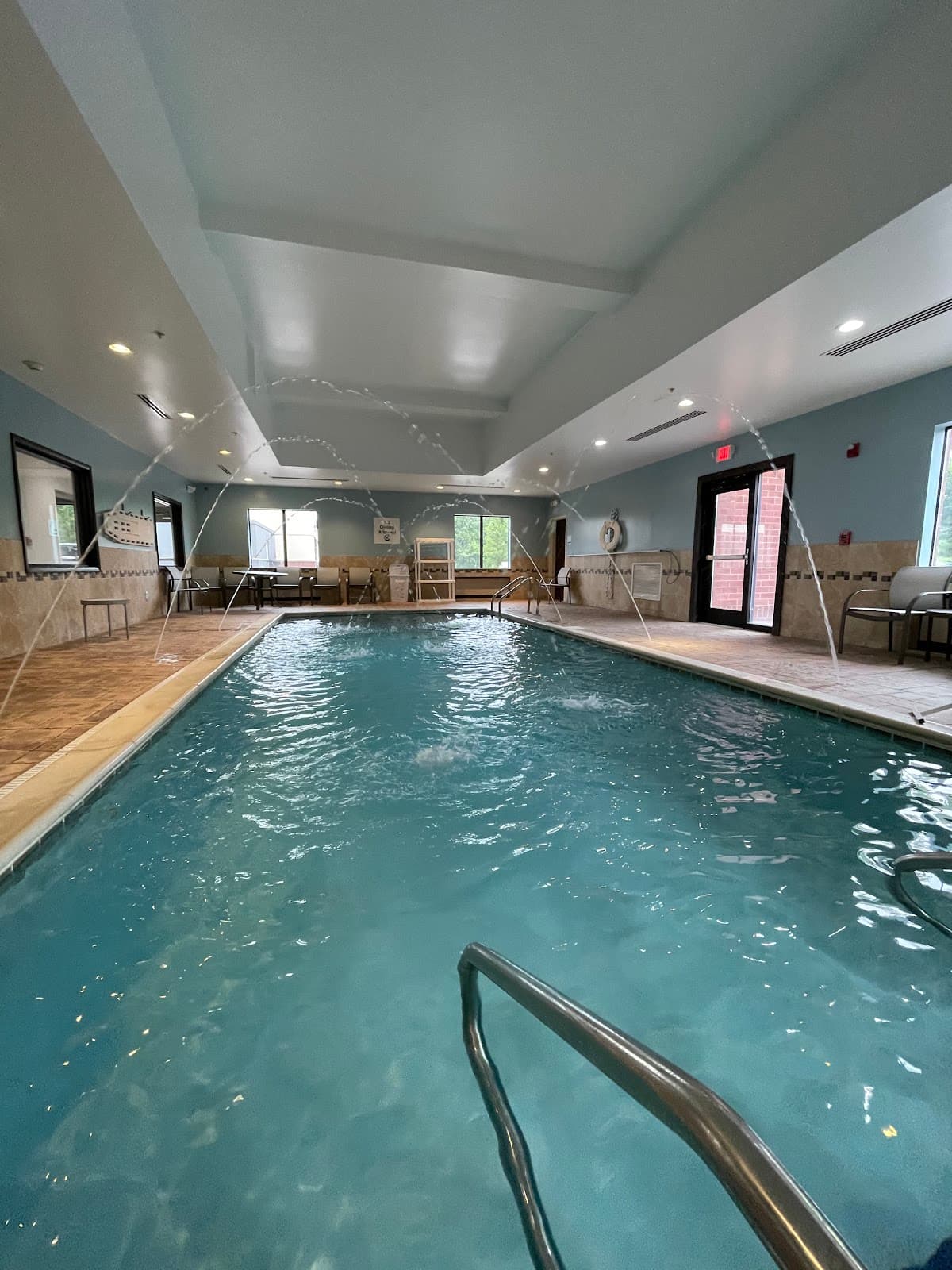 Hampton Inn New Philadelphia — photo 3