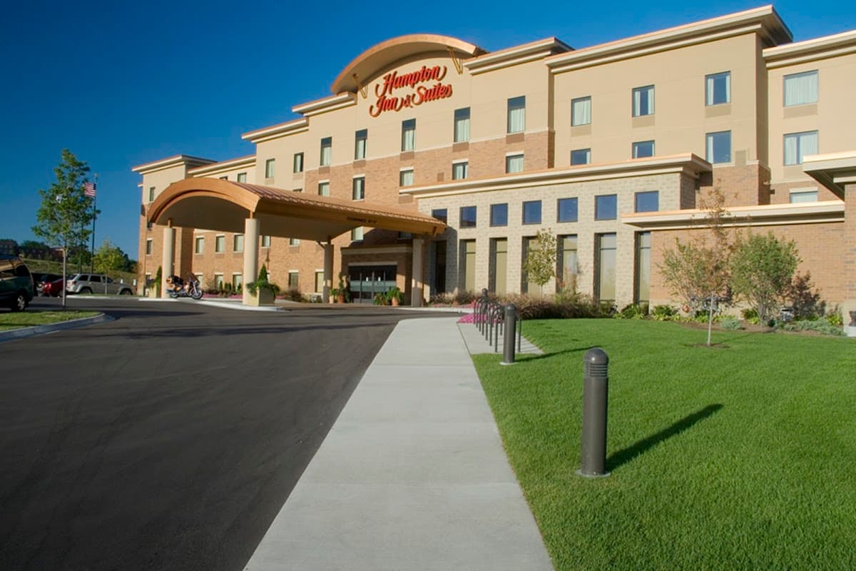 Hampton Inn & Suites Madison-West