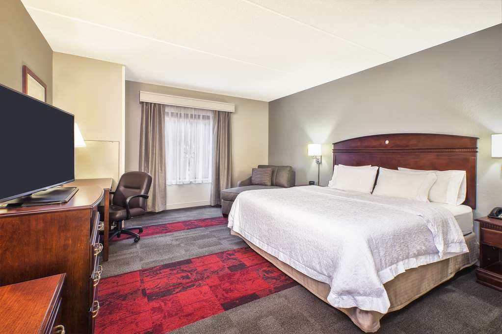 Hampton Inn & Suites Madison-West — photo 2