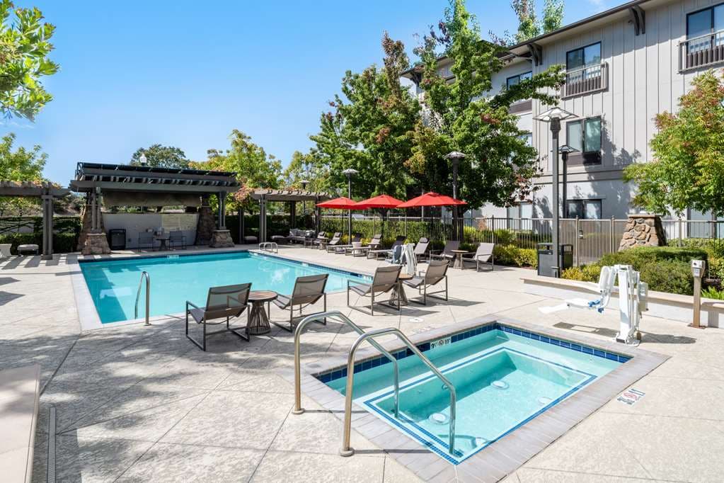 Hampton Inn & Suites Windsor - Sonoma Wine Country — photo 3